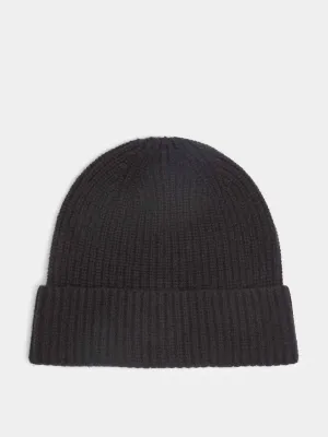 Black knitted cashmere beanie