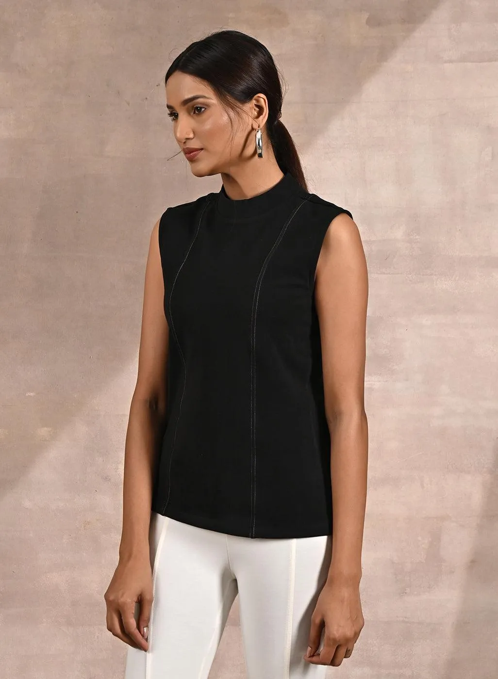 Black Sleeveless Winter Top with Fine Stitch Detailing