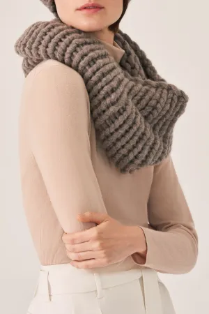 CASHMERE LOFTY HANDKNIT SNOOD