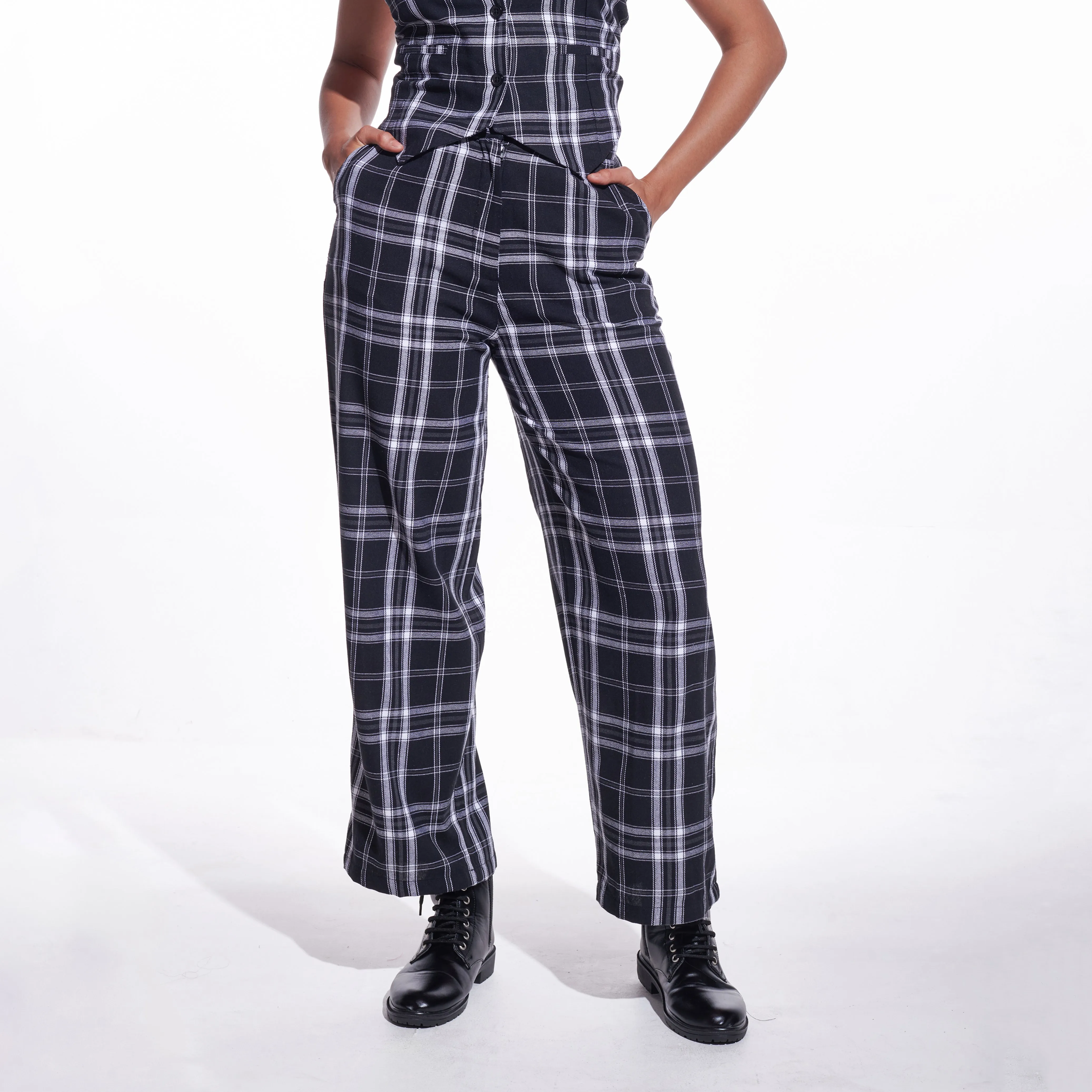 Checkered Wide Leg Pants