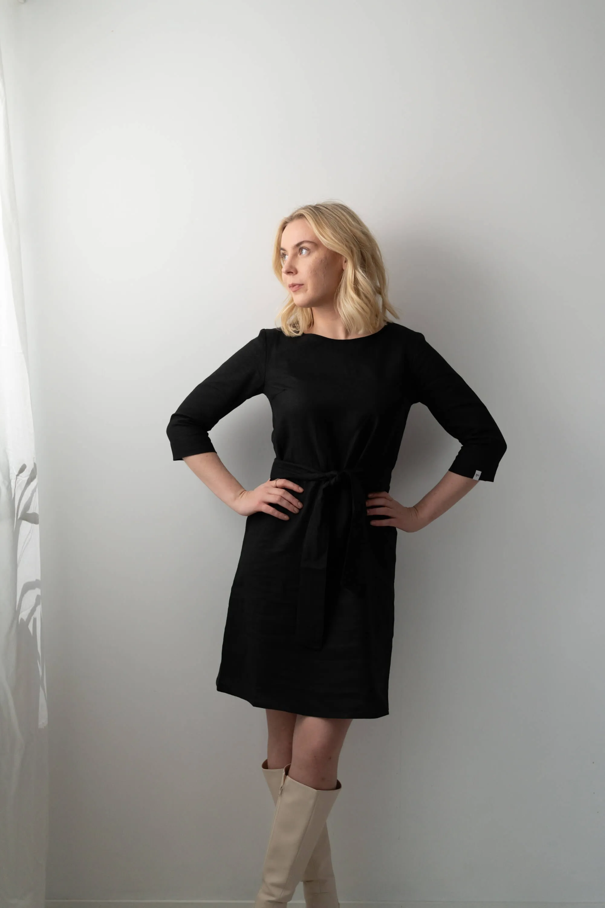 Classic Linen Dress Black