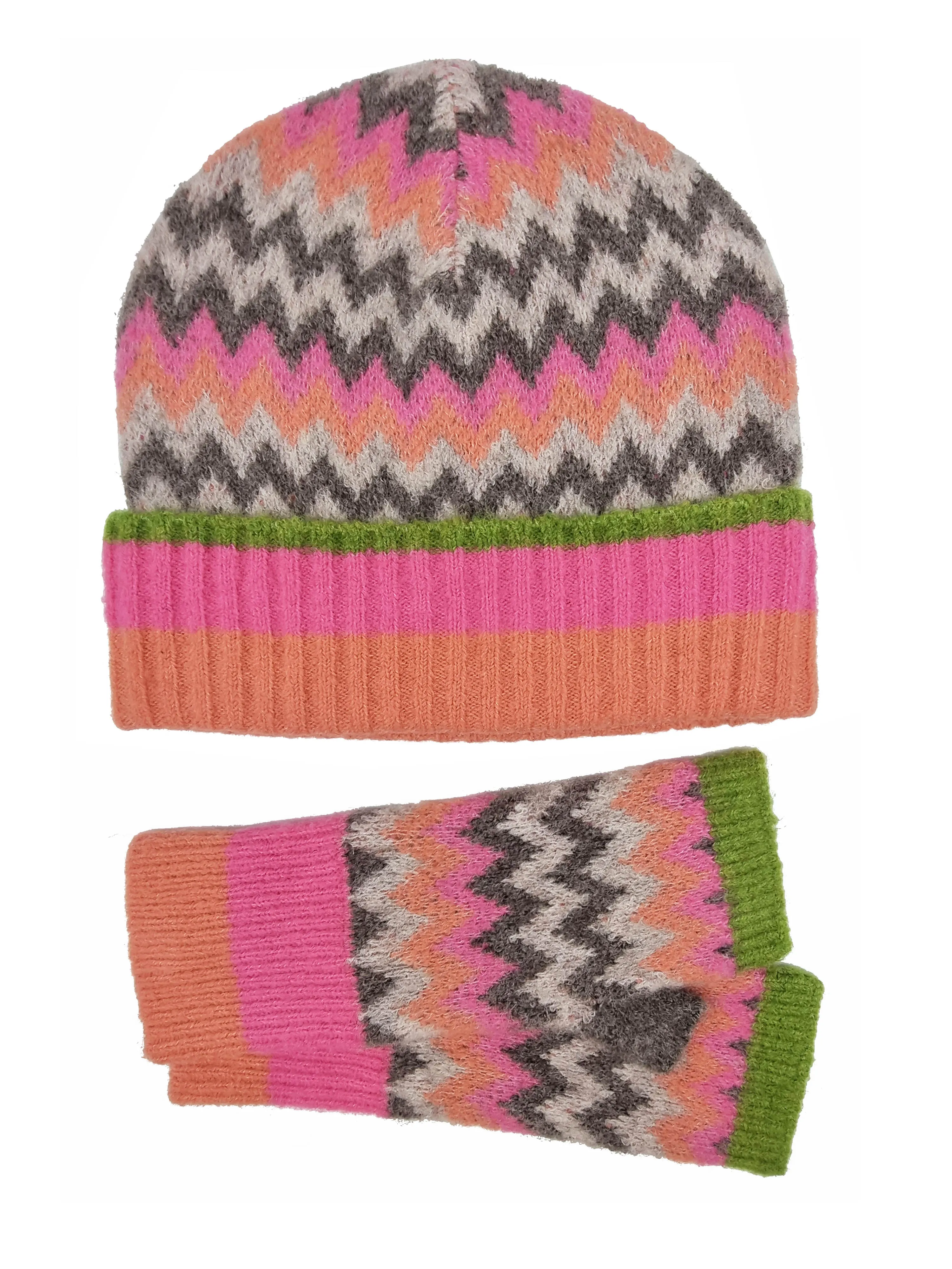 DORA CHEVRON BEANIE IN PINK MIX