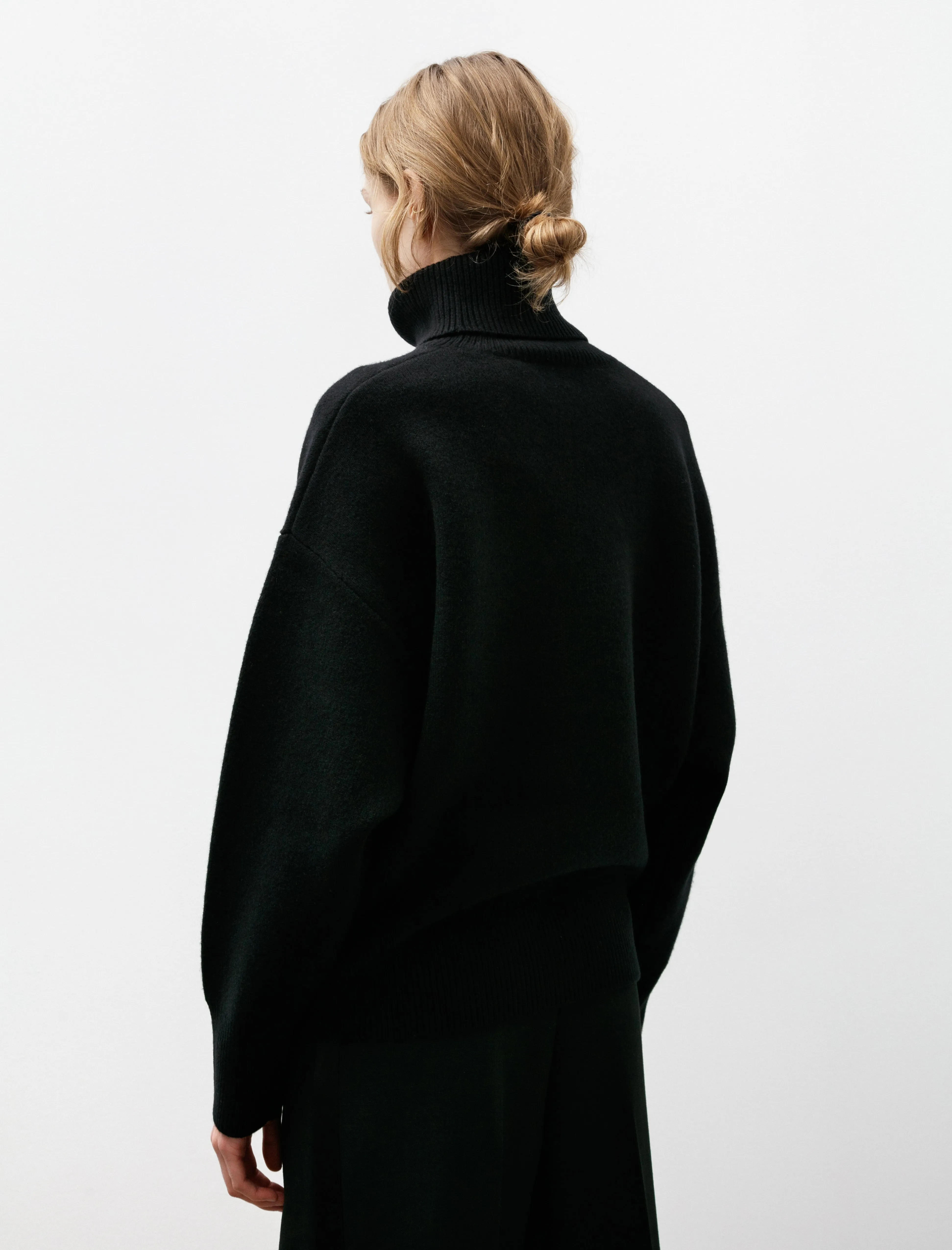 Double Knit Turtleneck Black