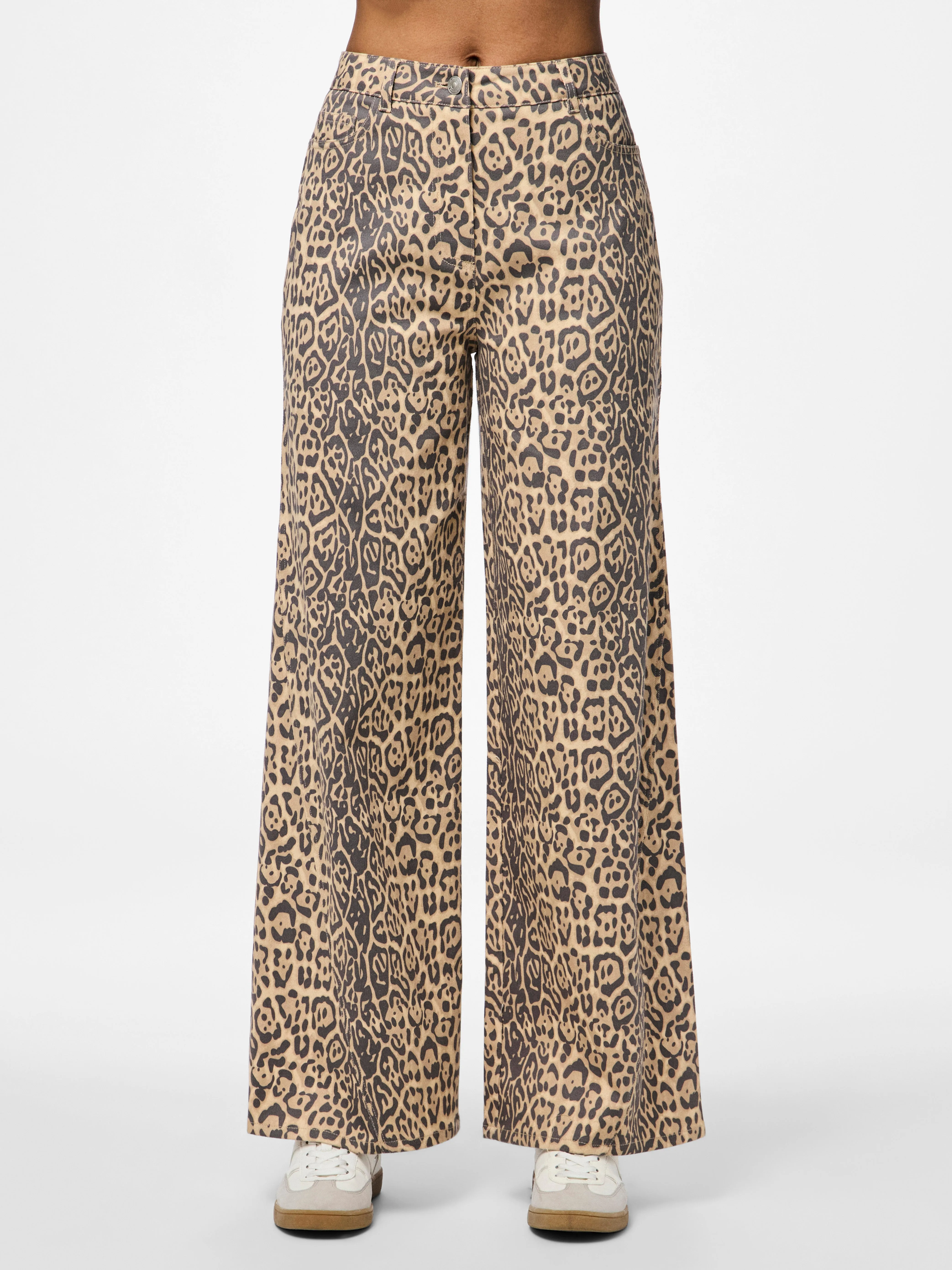 Fia Wide Leg Jeans (Black/Leo)