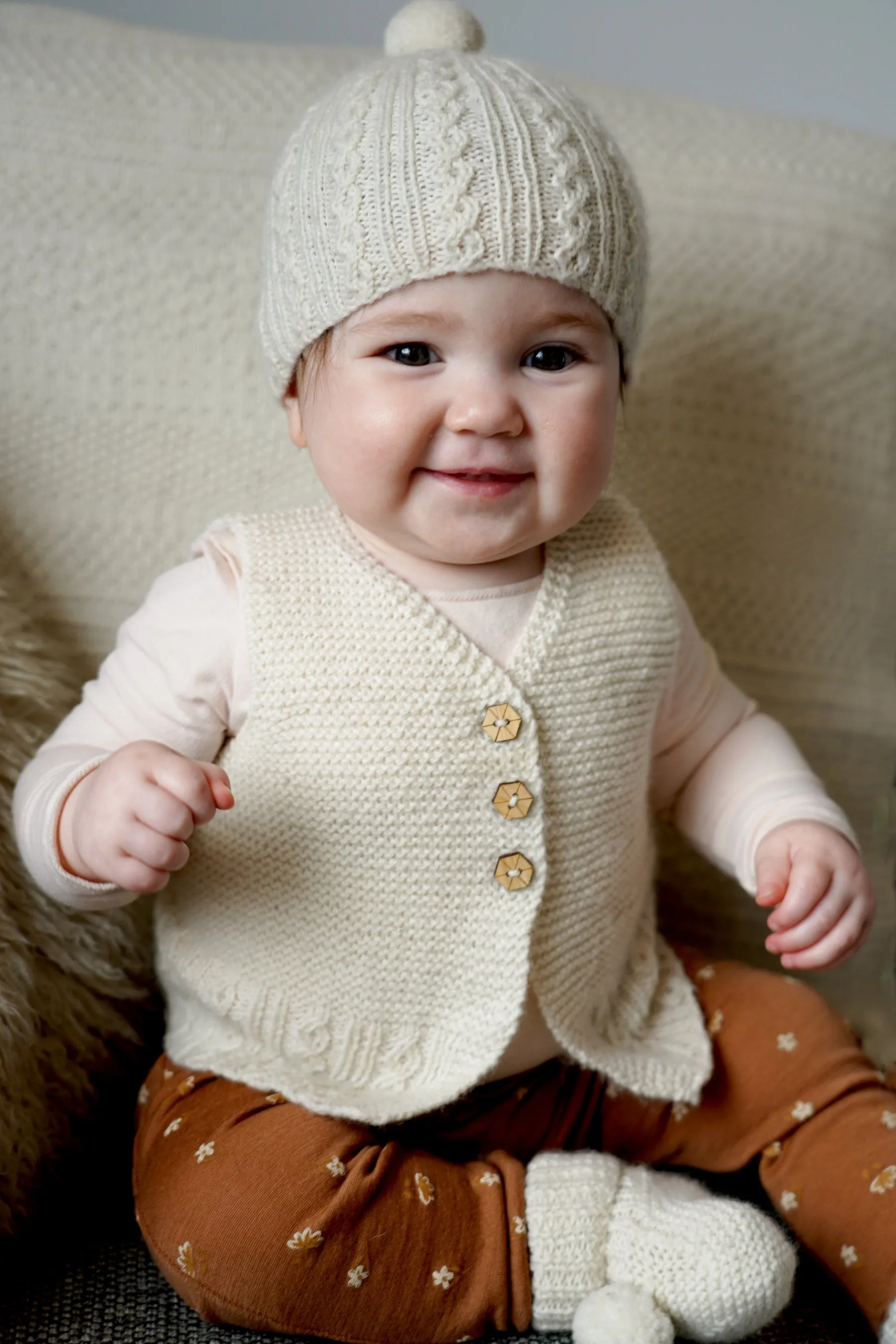 Millar Vest, Hat and Booties