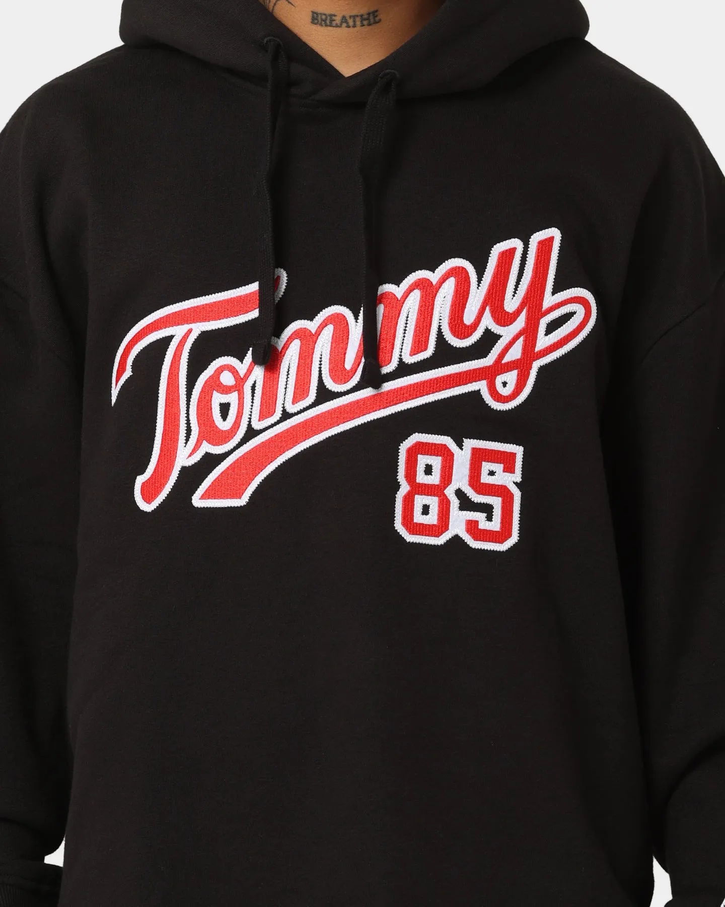 Tommy Jeans TJM Relaxed College 85 Hoodie Black