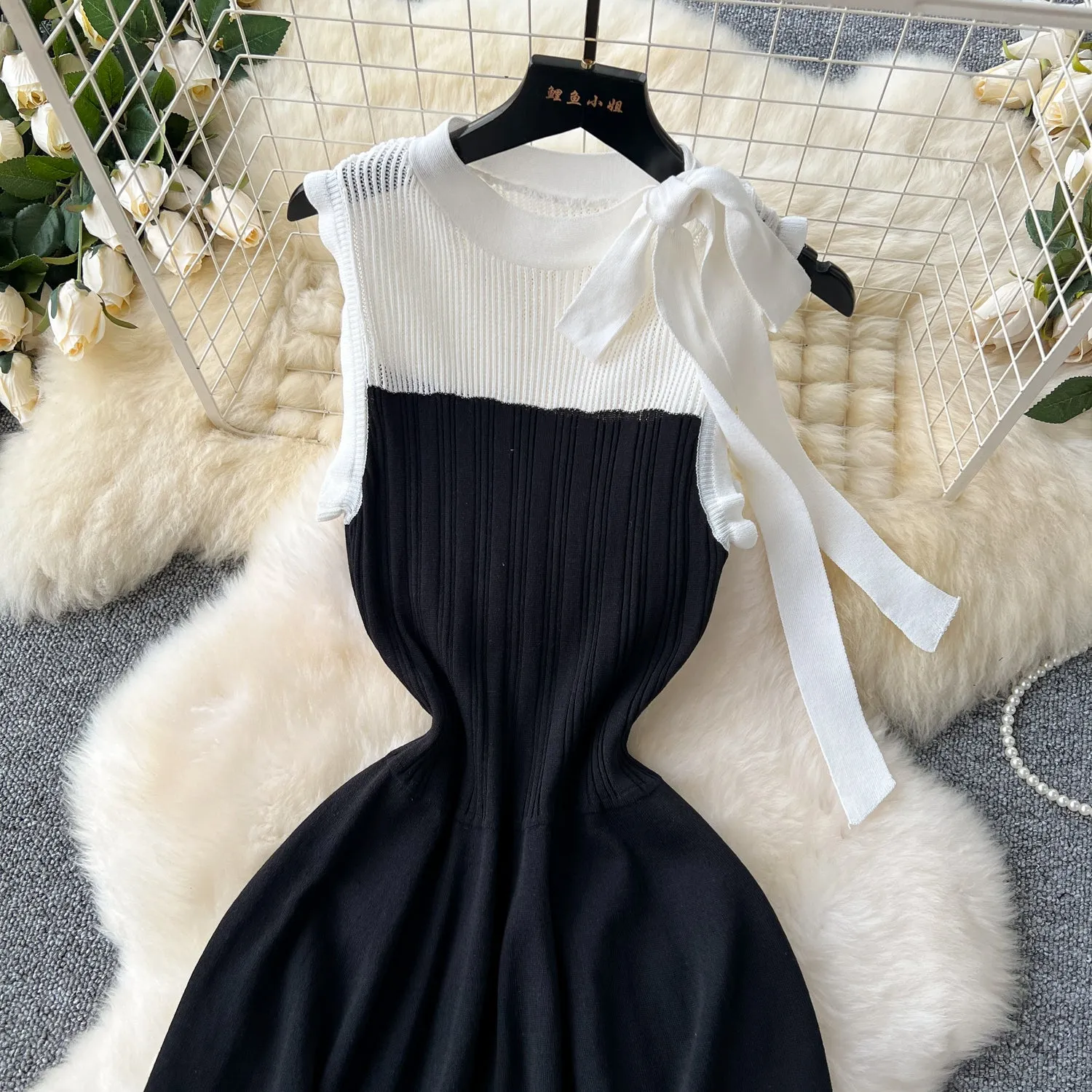 Vintage Black&White Knitted Vest Dress