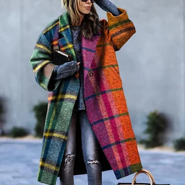 Women's Elegant Warm Long Winter Coat with Print | Ideal for Autumn/Winter